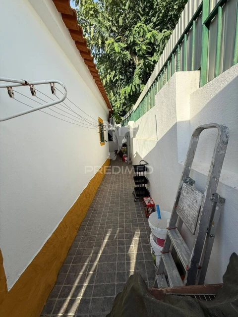 Moradia T4 para Venda em Caia, São Pedro e Alcáçova