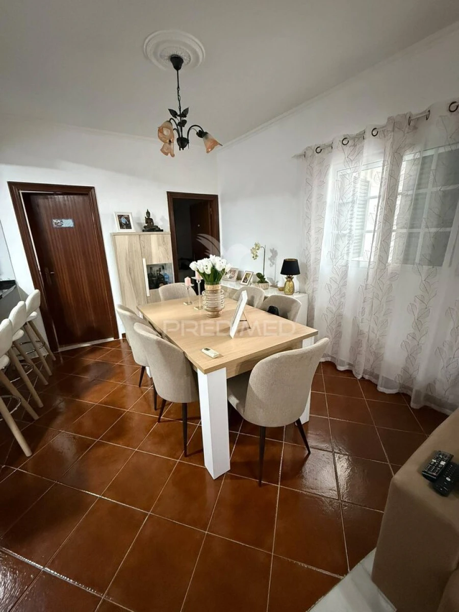 Moradia T4 para Venda em Caia, São Pedro e Alcáçova Foto 11