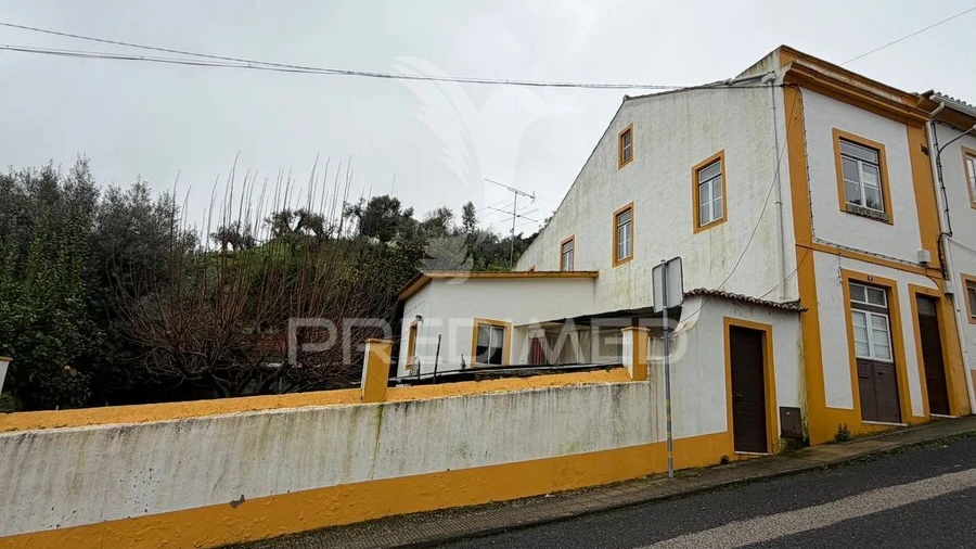Moradia T3 para Venda em Abrantes (São Vicente e São João) e Alferrarede