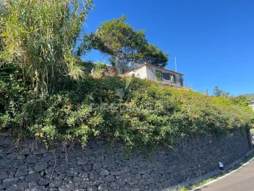Moradia T3 para Venda em Ponta do Pargo