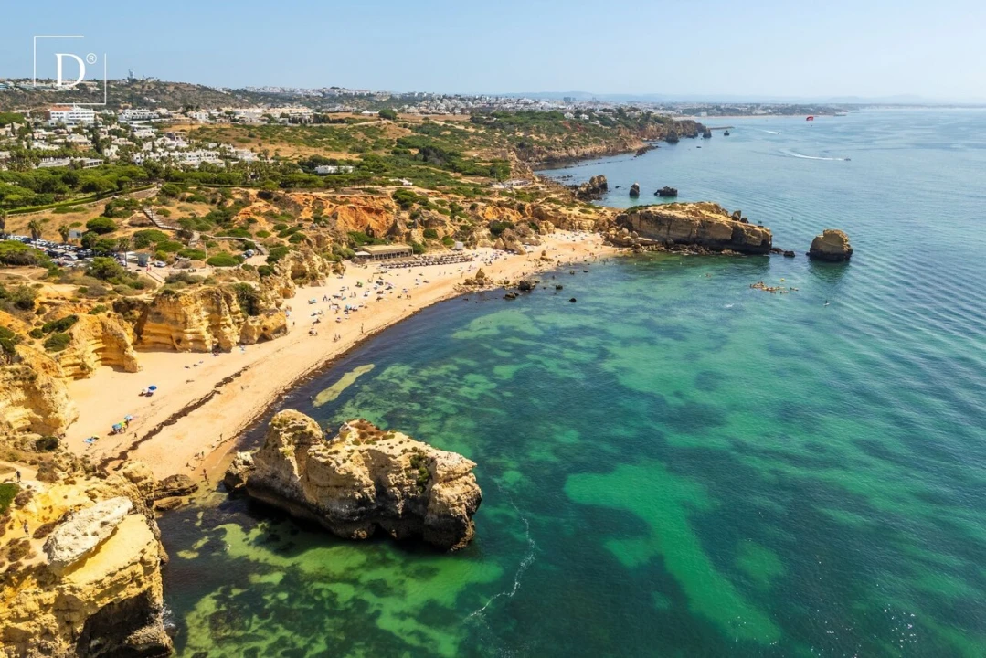 Moradia T4 para Venda em Albufeira e Olhos de Água Foto 13