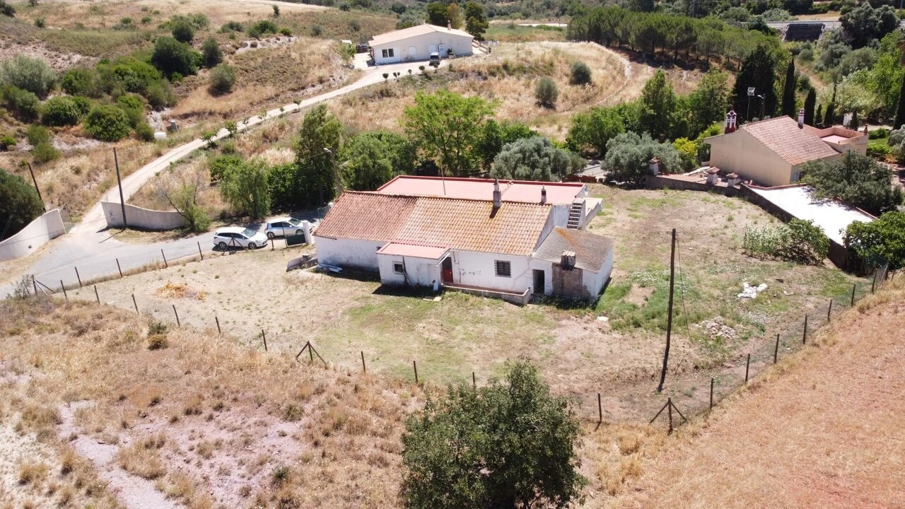 Moradia T2 para Venda em São Bartolomeu de Messines Foto 18