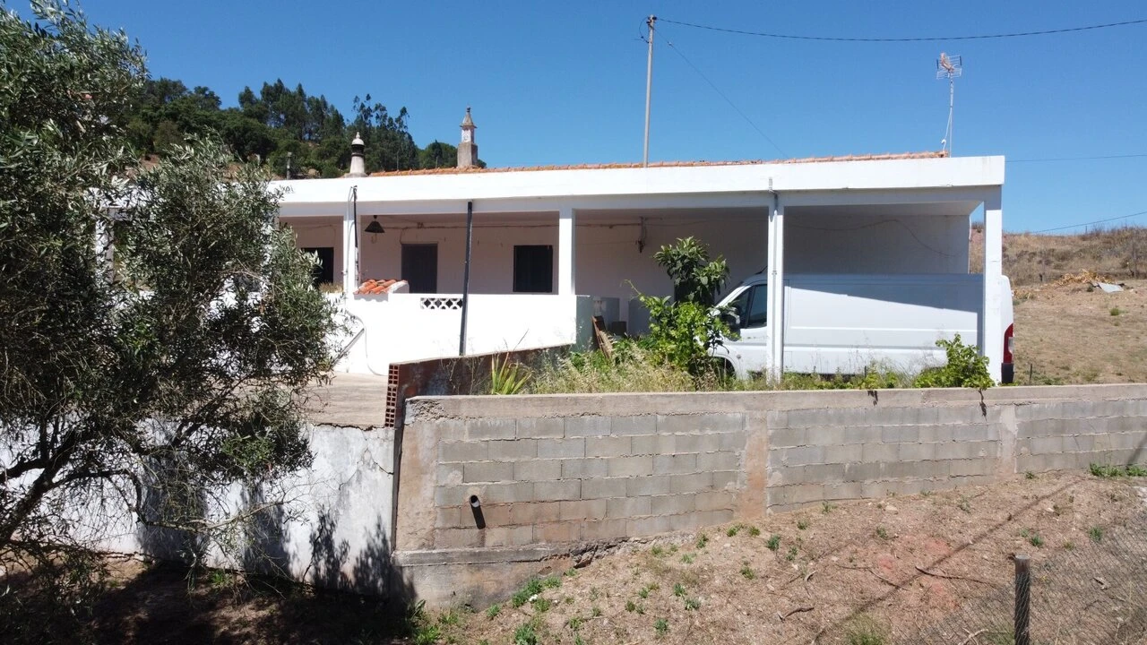 Moradia T2 para Venda em São Bartolomeu de Messines Foto 21
