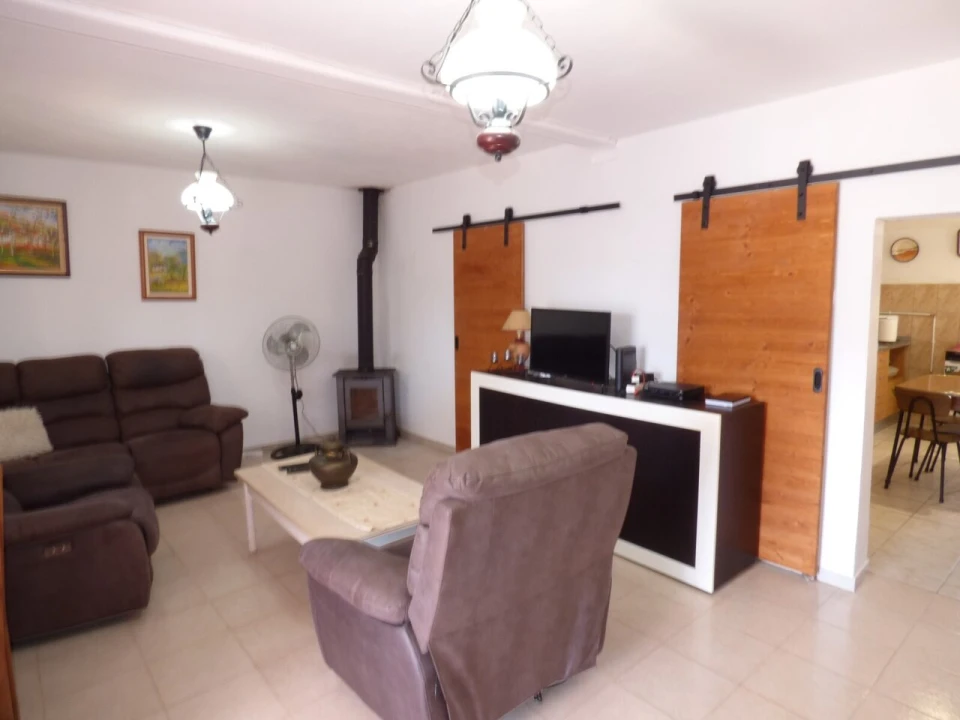 Moradia T2 para Venda em São Bartolomeu de Messines Foto 5