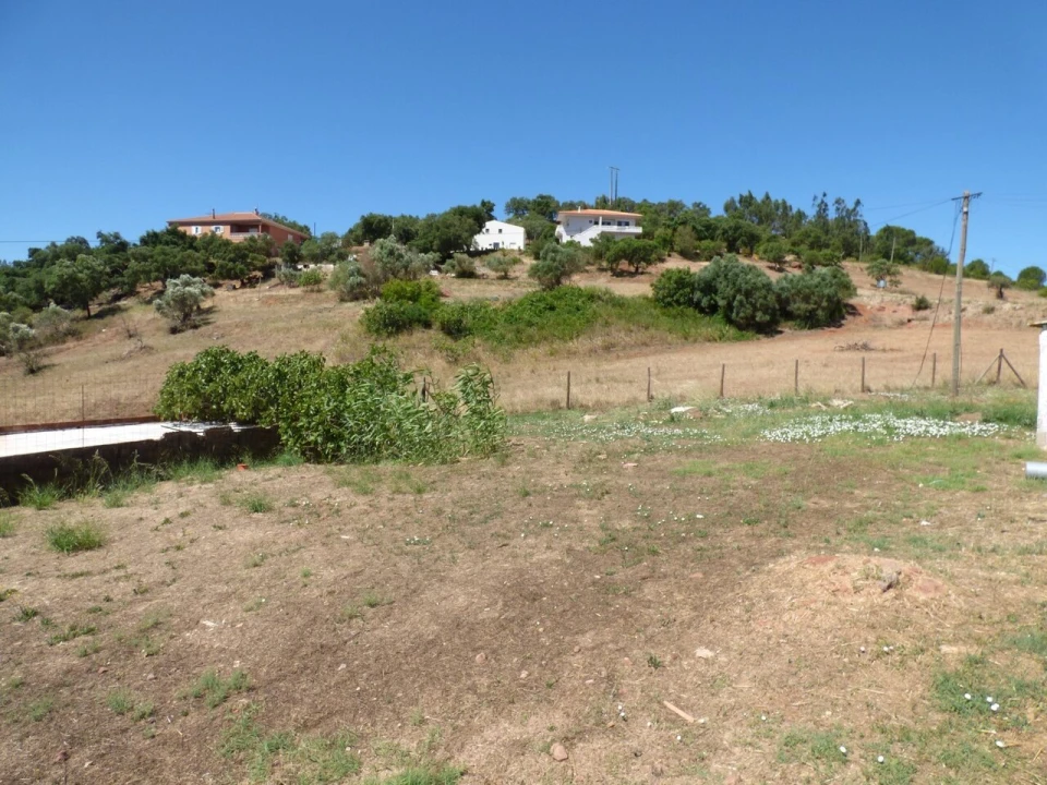 Moradia T2 para Venda em São Bartolomeu de Messines Foto 31