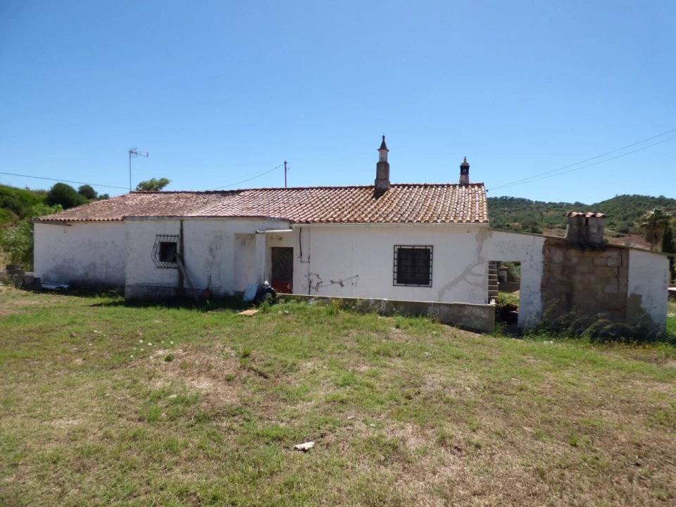 Moradia T2 para Venda em São Bartolomeu de Messines Foto 36