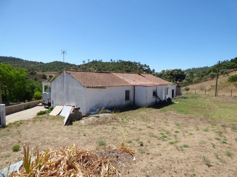 Moradia T2 para Venda em São Bartolomeu de Messines Foto 37