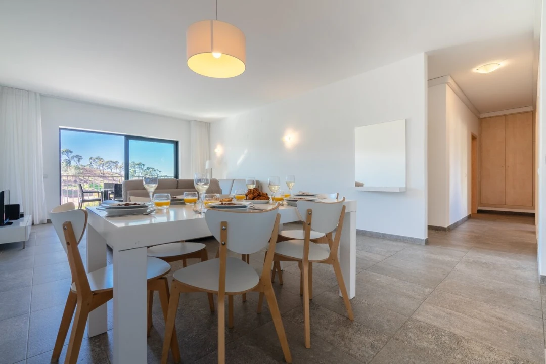Apartamento T3 para Venda em Mexilhoeira Grande Foto 4