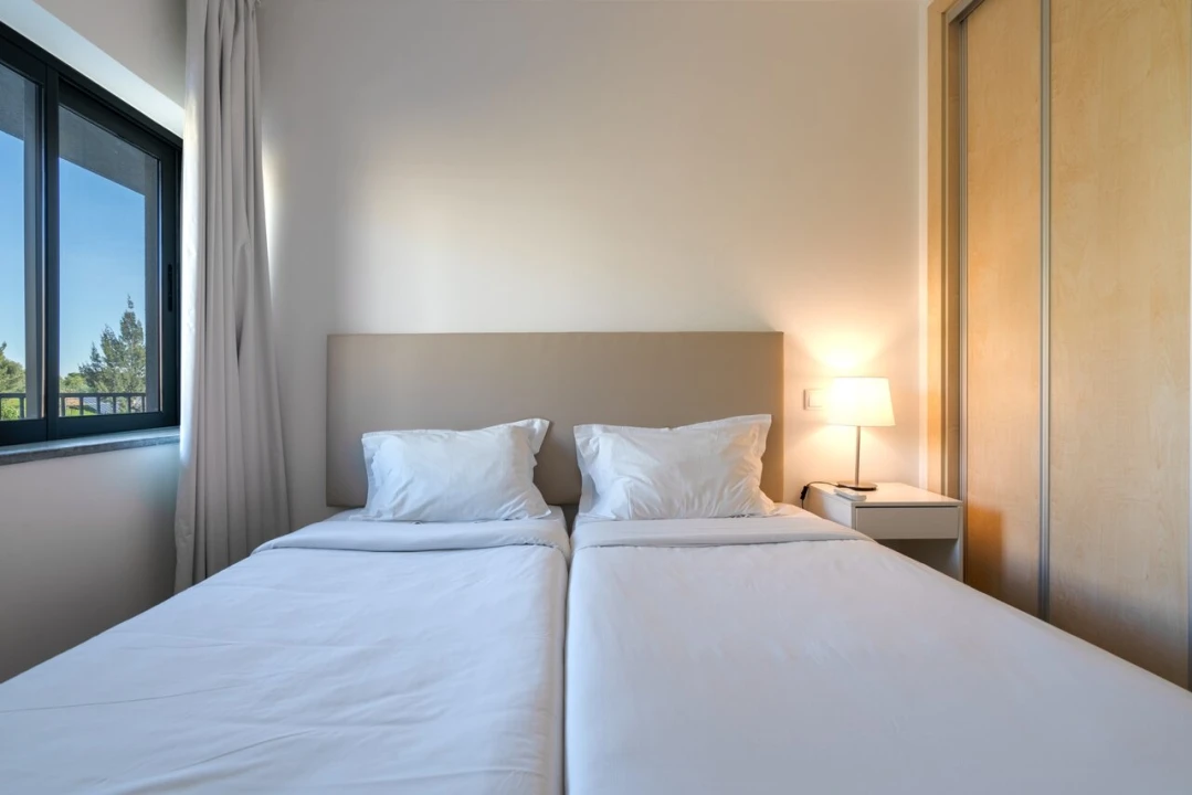 Apartamento T3 para Venda em Mexilhoeira Grande Foto 32