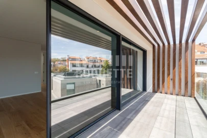 Moradia T5 para Venda em Aldoar, Foz do Douro e Nevogilde