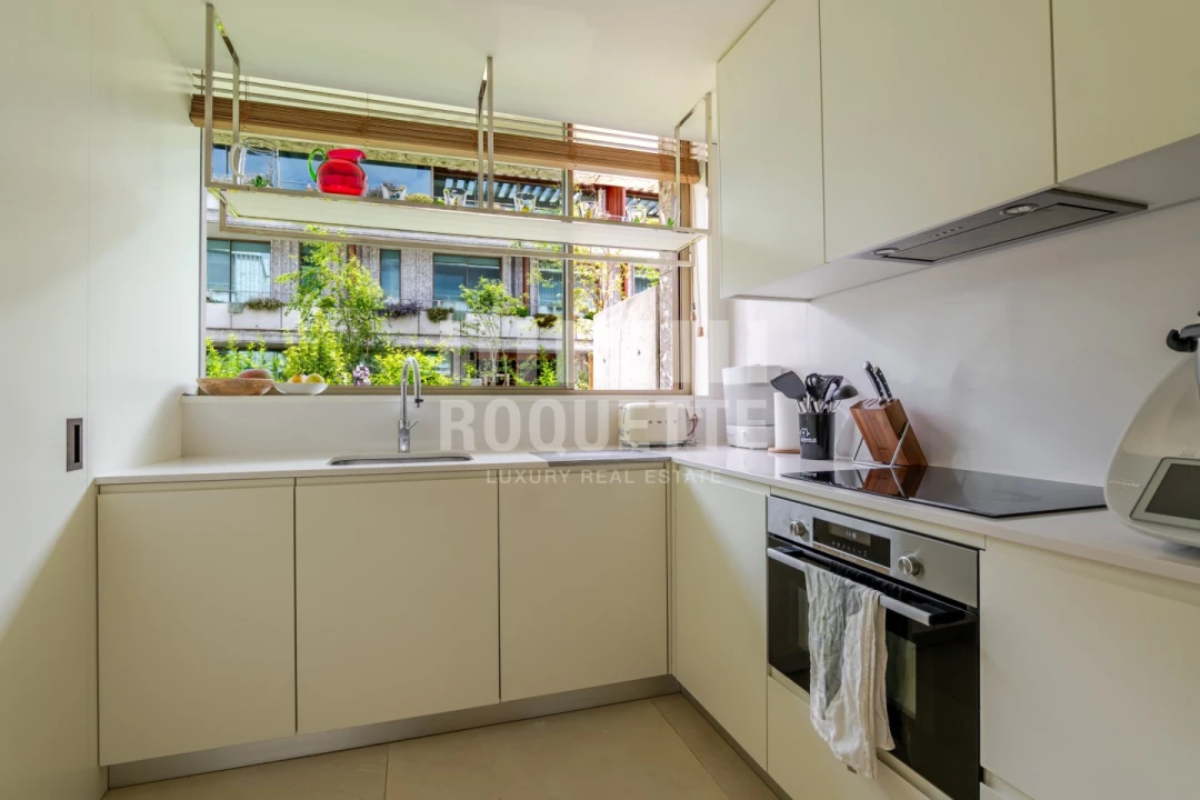 Apartamento T2 para Venda em Aldoar, Foz do Douro e Nevogilde Foto 8