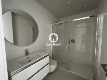 Apartamento T4 para Venda em Arcozelo