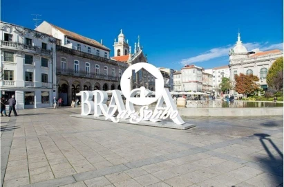 Apartamento T4 para Venda em Arcozelo