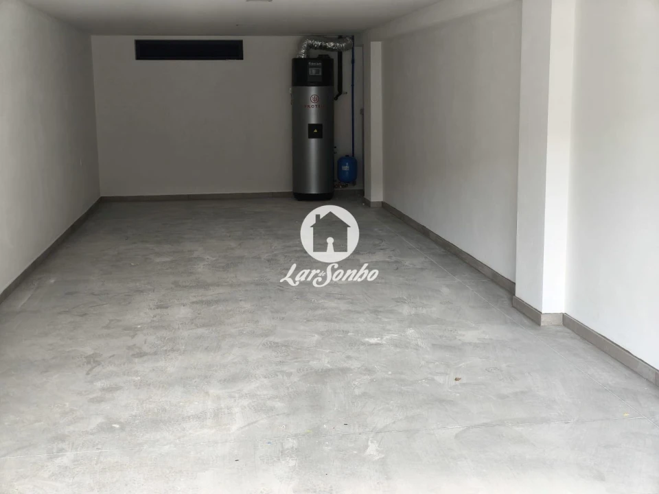 Apartamento T4 para Venda em Arcozelo Foto 19