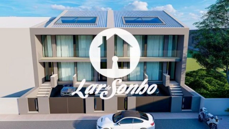 Apartamento T4 para Venda em Arcozelo Foto 24