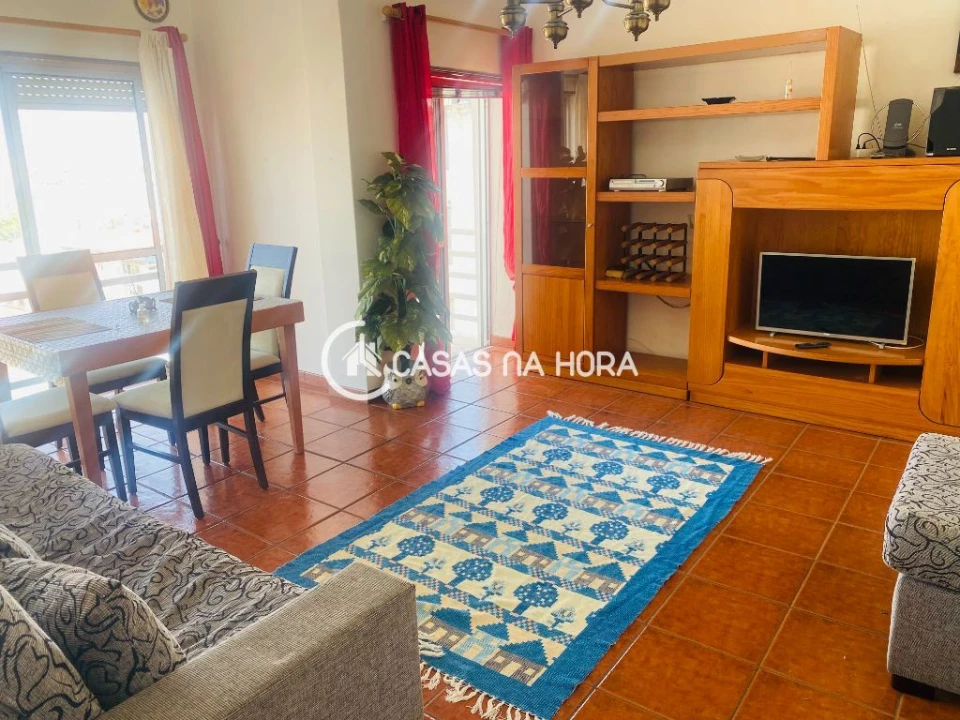 Apartamento T2 para Arrendamento em Seixal, Arrentela e Aldeia de Paio Pires Foto 1