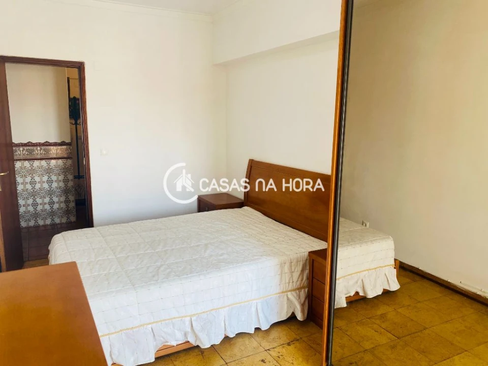 Apartamento T2 para Arrendamento em Seixal, Arrentela e Aldeia de Paio Pires Foto 5