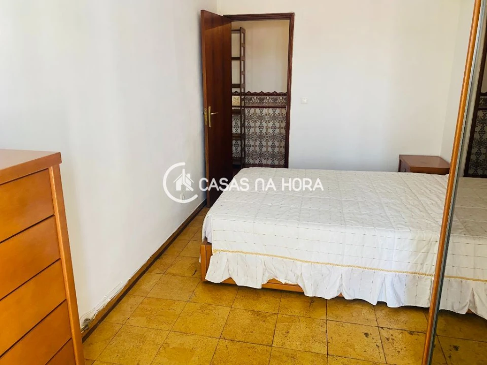 Apartamento T2 para Arrendamento em Seixal, Arrentela e Aldeia de Paio Pires Foto 6