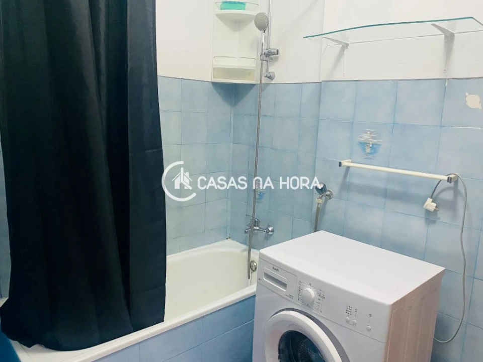 Apartamento T2 para Arrendamento em Seixal, Arrentela e Aldeia de Paio Pires Foto 15