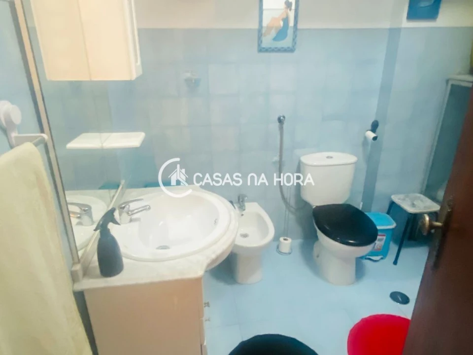 Apartamento T2 para Arrendamento em Seixal, Arrentela e Aldeia de Paio Pires Foto 16
