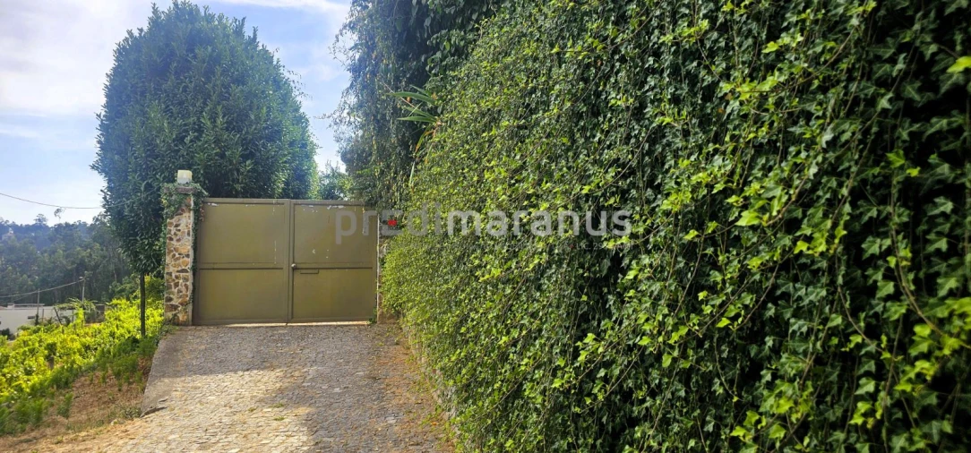 Moradia T7 para Venda em Telões Foto 27