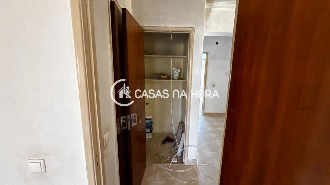 Apartamento T3 para Venda em Laranjeiro e Feijó Foto 18