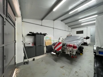 Garagem para Venda em Campo e Campinho