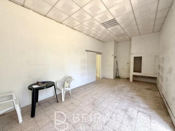 Loja para Venda em Malveira e São Miguel de Alcainça