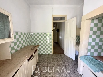Loja para Venda em Malveira e São Miguel de Alcainça