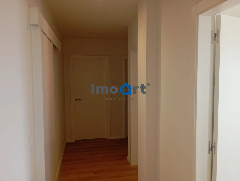 Apartamento T2 para Venda em Gião Foto 26