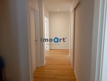 Apartamento T2 para Venda em Gião