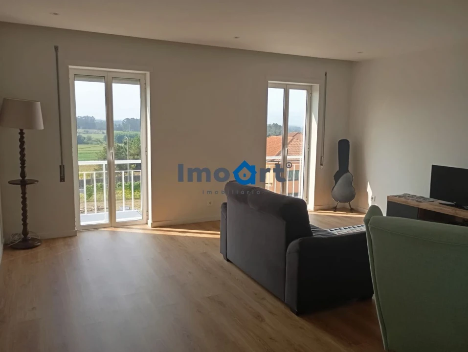 Apartamento T2 para Venda em Gião Foto 8