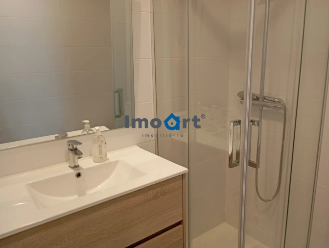 Apartamento T2 para Venda em Gião Foto 18