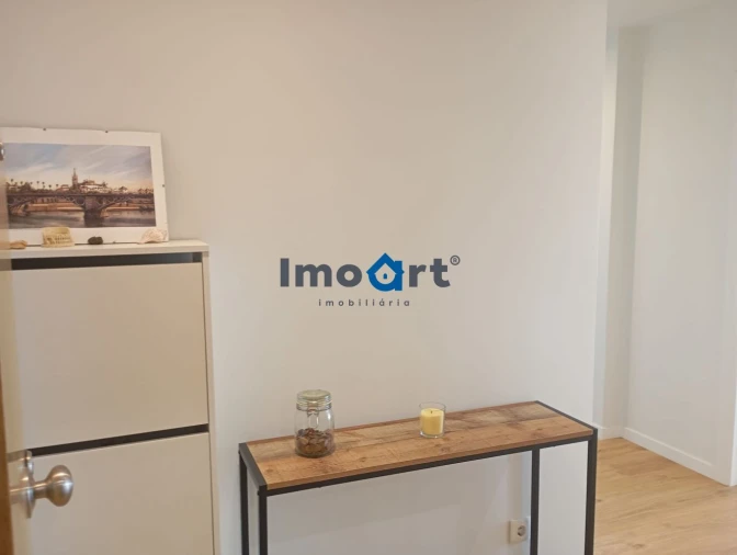 Apartamento T2 para Venda em Gião Foto 2
