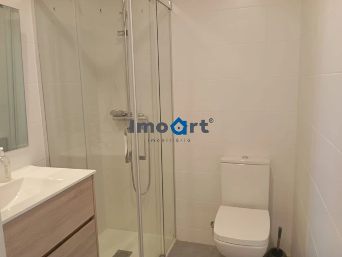 Apartamento T2 para Venda em Gião Foto 19