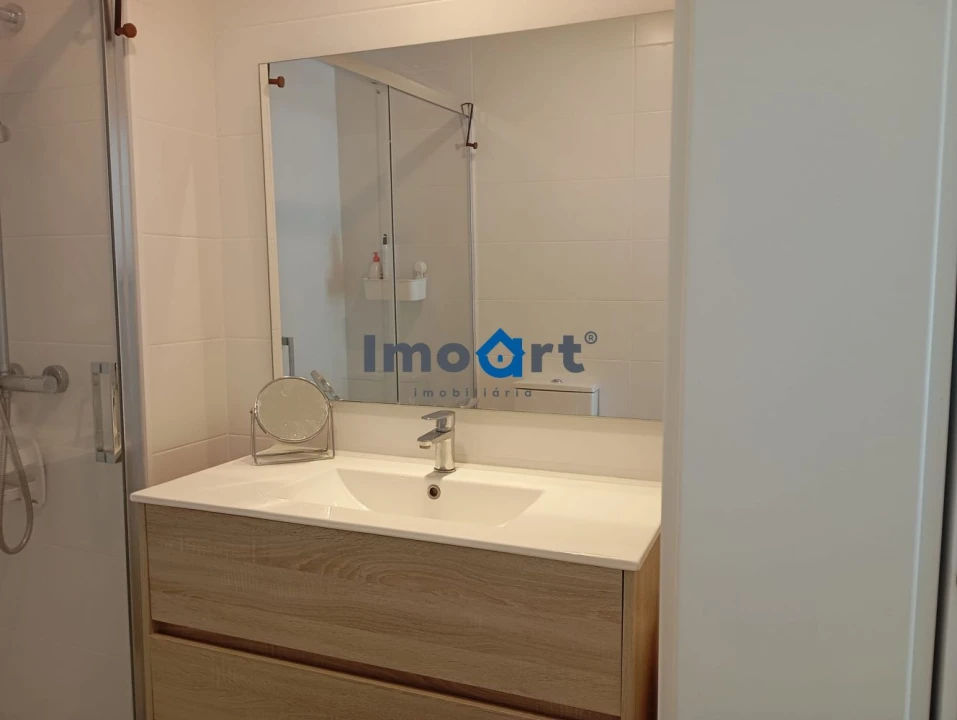 Apartamento T2 para Venda em Gião Foto 17