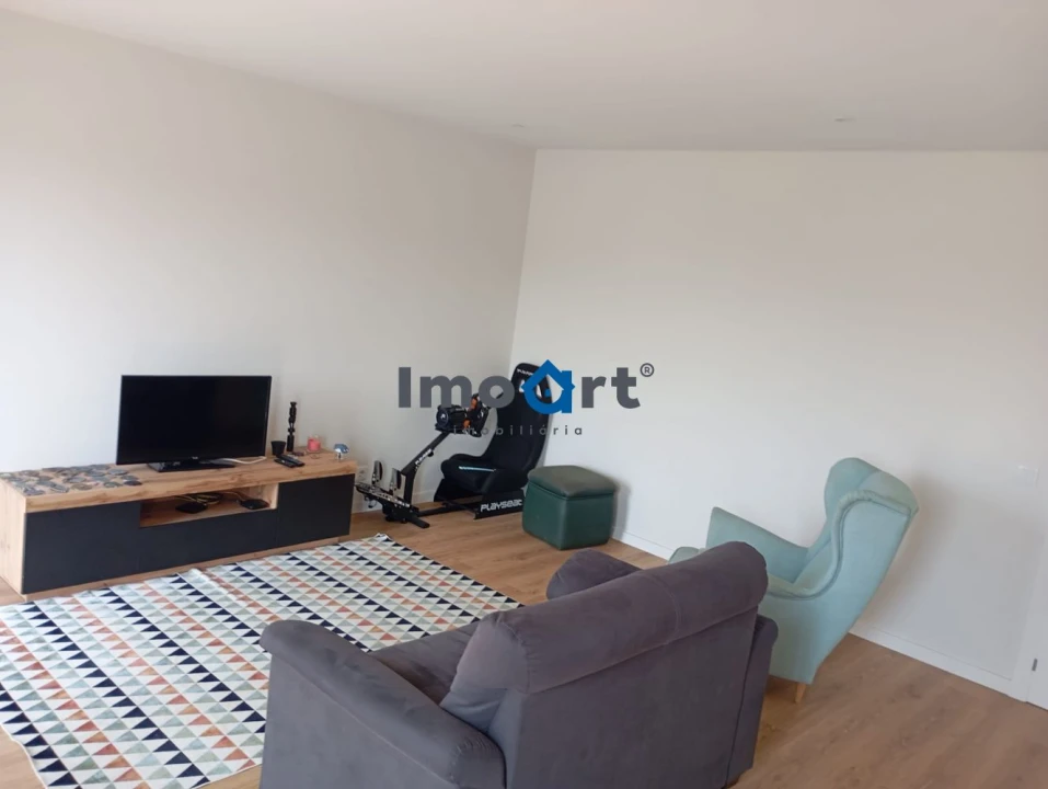 Apartamento T2 para Venda em Gião Foto 6