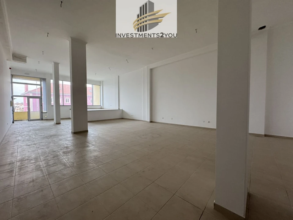 Loja para Venda em Torres Novas (Santa Maria, Salvador e Santiago) Foto 9