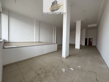Loja para Venda em Torres Novas (Santa Maria, Salvador e Santiago)