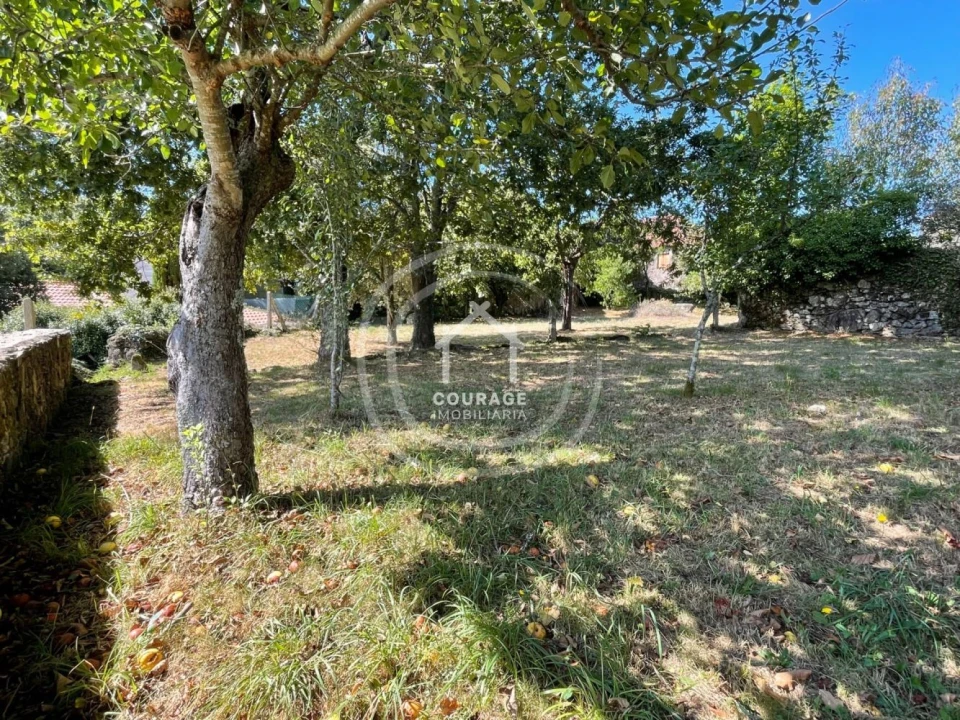 Moradia T3 para Venda em Romarigães Foto 17