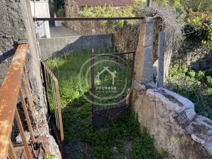 Moradia T3 para Venda em Romarigães Foto 16