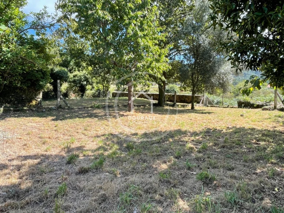 Moradia T3 para Venda em Romarigães Foto 38
