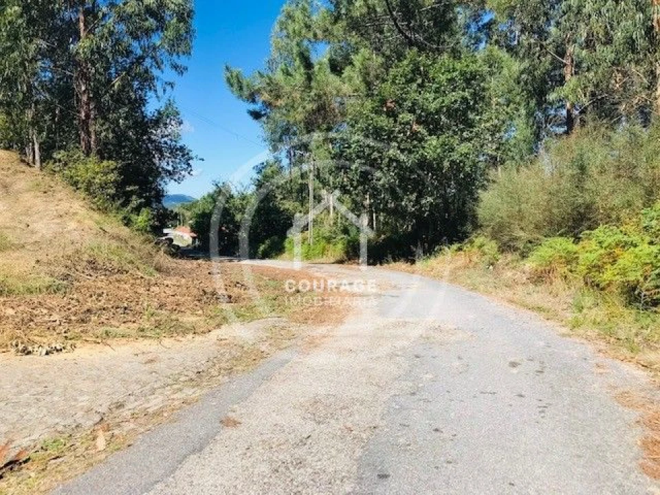 Terreno para Venda em Paredes de Coura e Resende Foto 7