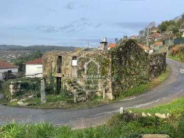 Moradia T2 para Venda em Insalde e Porreiras