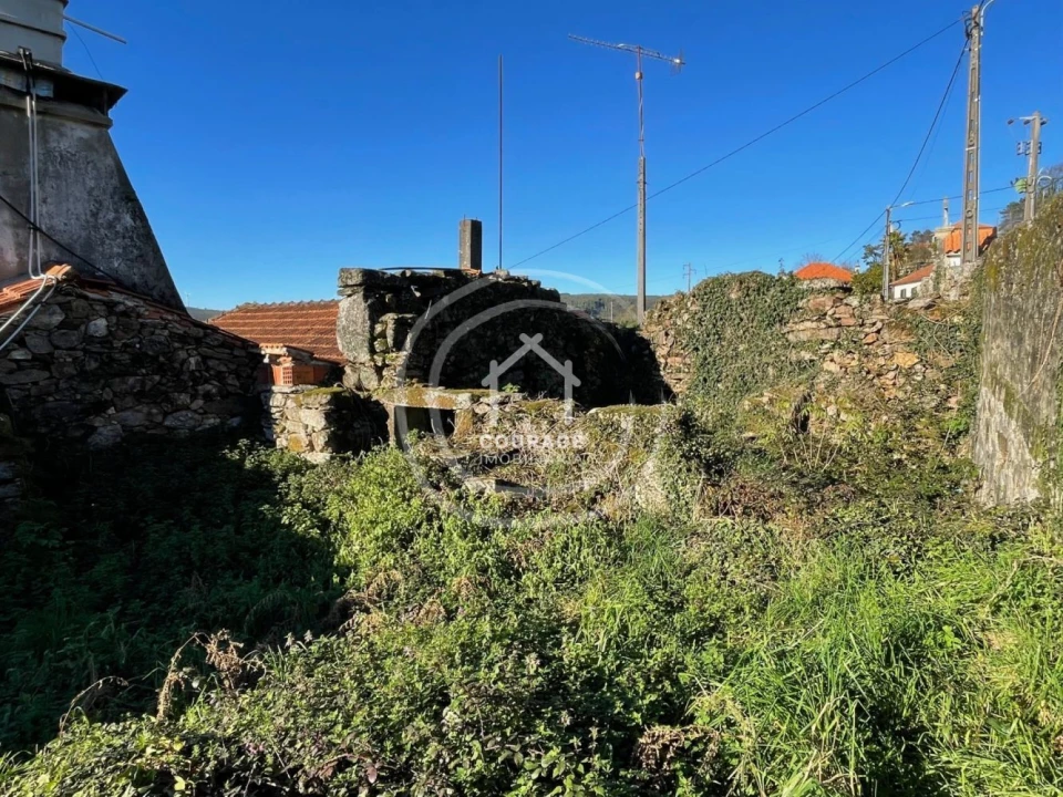 Moradia T2 para Venda em Insalde e Porreiras Foto 8