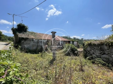 Moradia T3 para Venda em Paredes de Coura e Resende