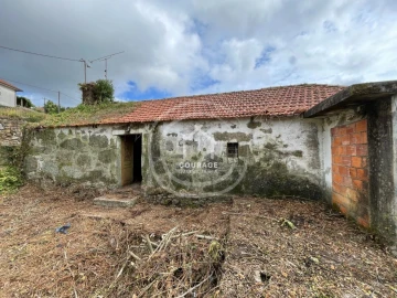 Moradia T3 para Venda em Paredes de Coura e Resende