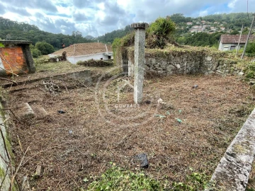 Moradia T3 para Venda em Paredes de Coura e Resende