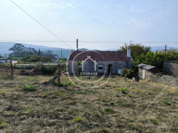 Moradia T3 para Venda em Agualonga