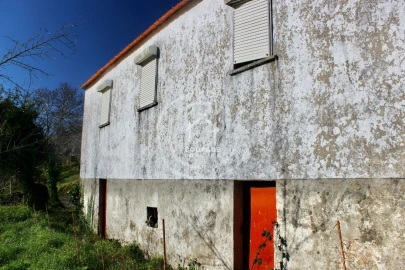 Moradia T3 para Venda em Insalde e Porreiras